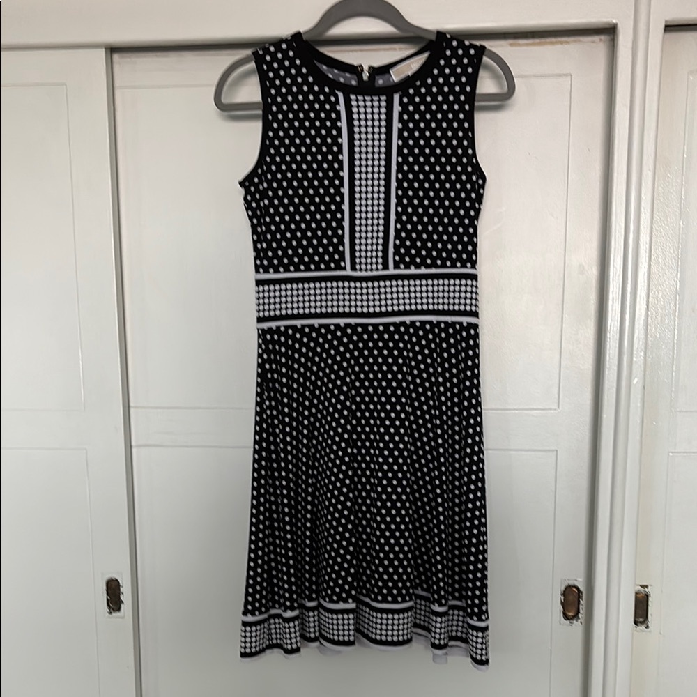 🔥FINAL SALE: Michael Kors Black and White A-Line Midi Dress